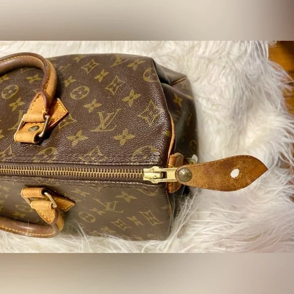 Louis Vuitton Brown Monogram Speedy 35 Handbag - Picture 9 of 14